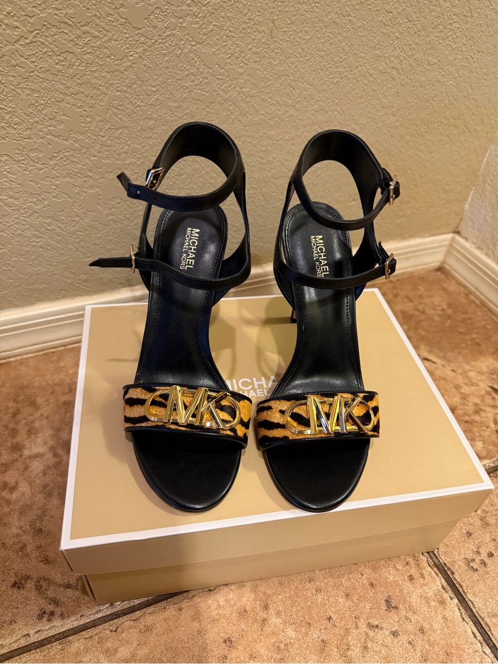 Michael Kors Black Sandals with Tiger-Print Front and Gold MK Accent